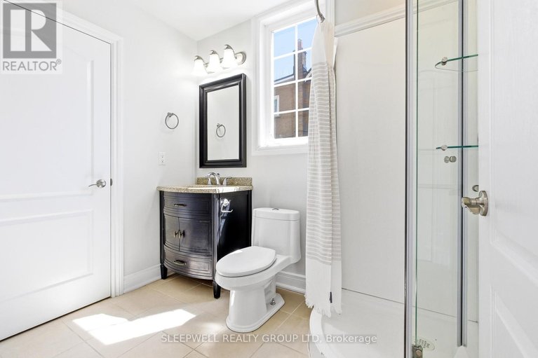 29643563/54-christie-street/west-centre-town/ottawa/ontario/K1R0A9_9