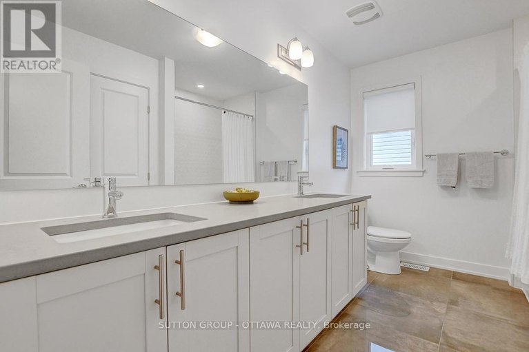 28461424/908-duxbury-lane/riverside-southgloucester-glen/ottawa/ontario/K4M0M3_29