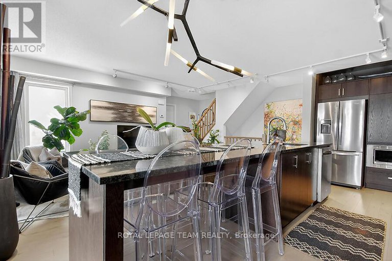 29283467/787-element-private/emerald-meadowstrailwest/ottawa/ontario/K2M0M7_27