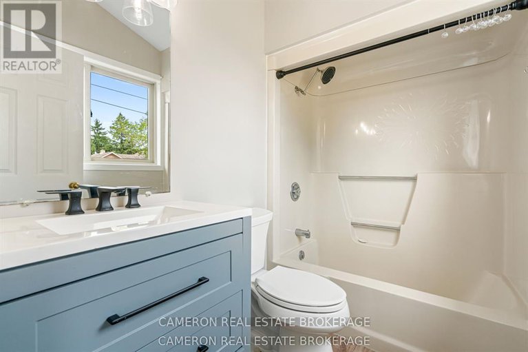 29154277/15474-manning-road/south-stormont-osnabruck-twp/south-stormont/ontario/K0C1M0_26