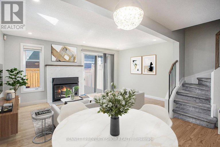 28865552/77-1642-du-sommet-place/chateauneuf/ottawa/ontario/K1C4Y9_7