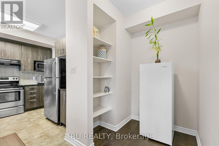 29528254/28-tadley-private/longfields/ottawa/ontario/K2J2T3_21