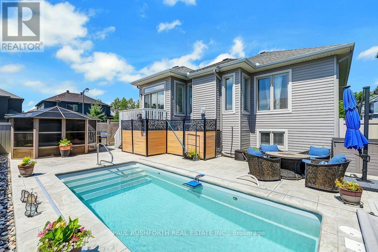 28654762/701-du-rivage-street/town-of-rockland/clarence-rockland/ontario/K4K0K1_2
