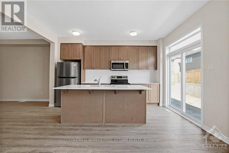 29227987/517-rye-grass-way/half-moon-bay/ottawa/ontario/K2J7A2_8