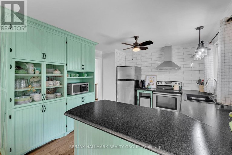28840238/2-armstrong-place/chesterville/north-dundas/ontario/K0C1H0_12