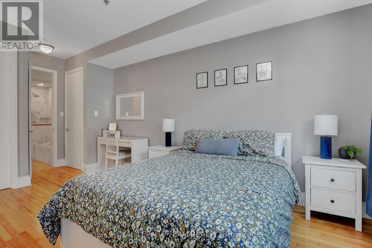 28932482/102-400-mcleod-street/ottawa-centre/ottawa/ontario/K2P1A6_12