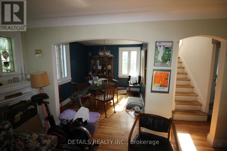 28214375/10-garrison-street-n/ottawa-west/ottawa/ontario/K1Y2T8_9