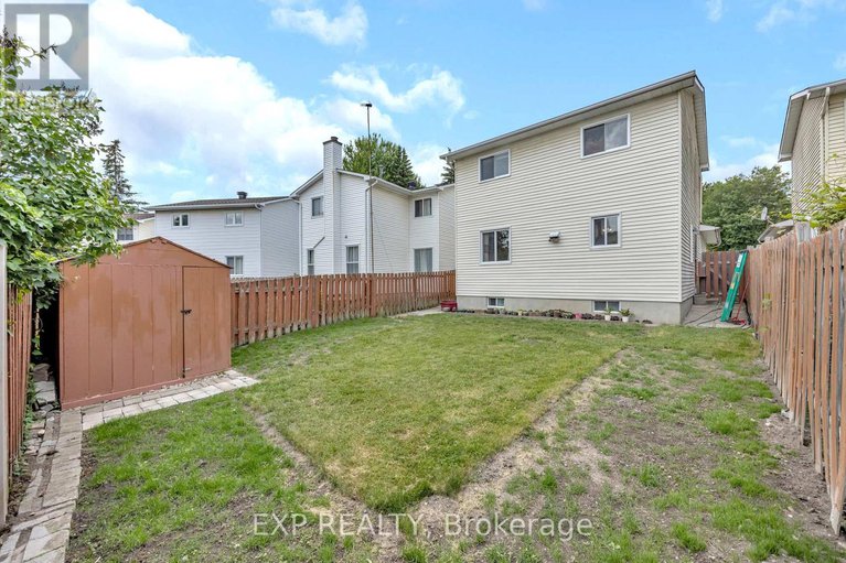 28480509/29-gowrie-drive/glencairnhazeldean/ottawa/ontario/K2L2T5_47