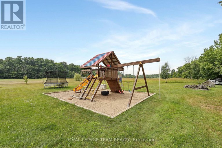 28614857/17-kolo-drive/remainder-of-stittsville-area/ottawa/ontario/K0A1B0_37