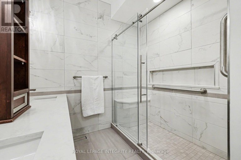 29607399/15-marsh-sparrow-private/morgans-grantsouth-march/ottawa/ontario/K2K3P1_28