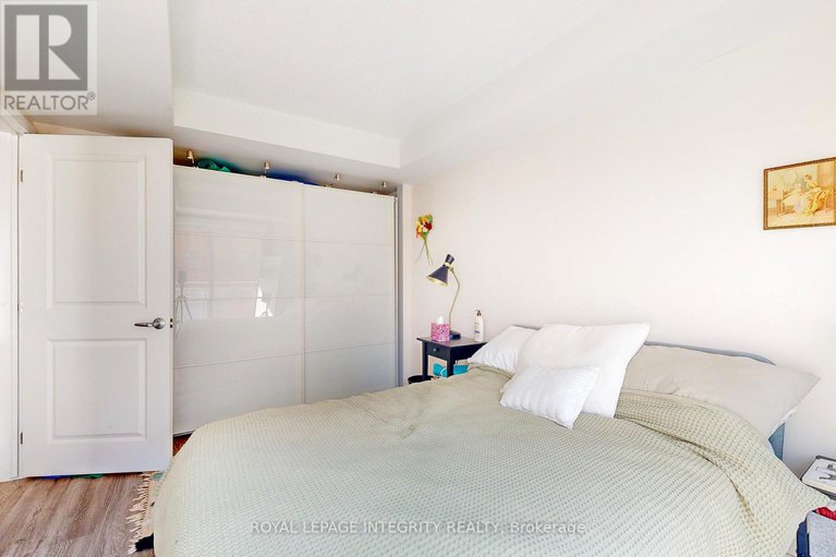 29091683/203-138-somerset-street-w/ottawa-centregolden-triangle/ottawa/ontario/K2P0A3_17