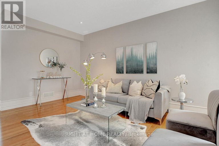 29151226/510-summerhill-street/riverside-southgloucester-glen/ottawa/ontario/K4M0B4_12