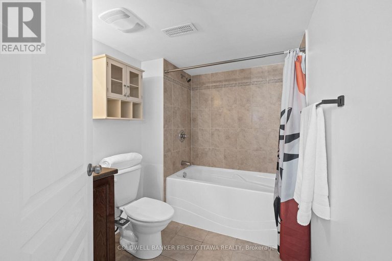 28900707/638-pepperville-crescent/emerald-meadowstrailwest/ottawa/ontario/K2M0E8_33