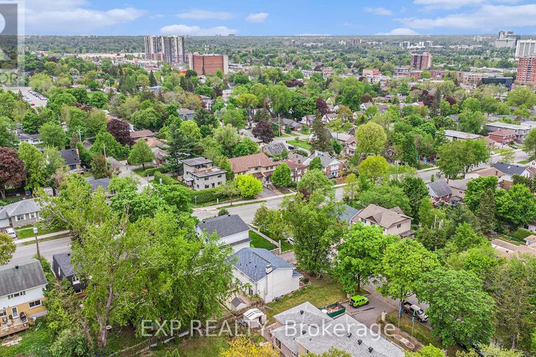 28353223/2195-niagara-drive/applewood-acres/ottawa/ontario/K1H6H5_39