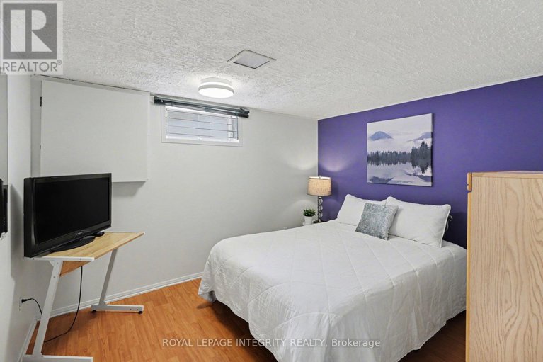 29397623/1838-louisiana-avenue/urbandale-acres/ottawa/ontario/K1H6V1_23