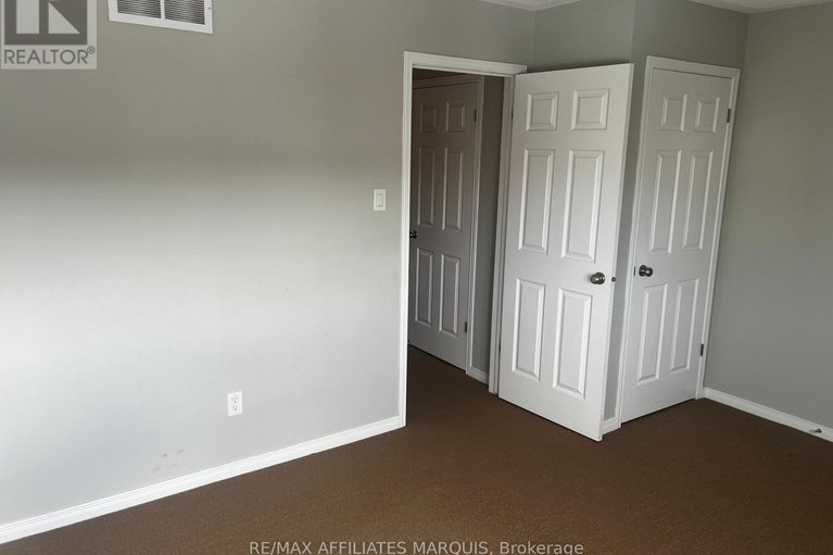 29152206/281-fir-lane/kemptville/north-grenville/ontario/K0G1J0_17