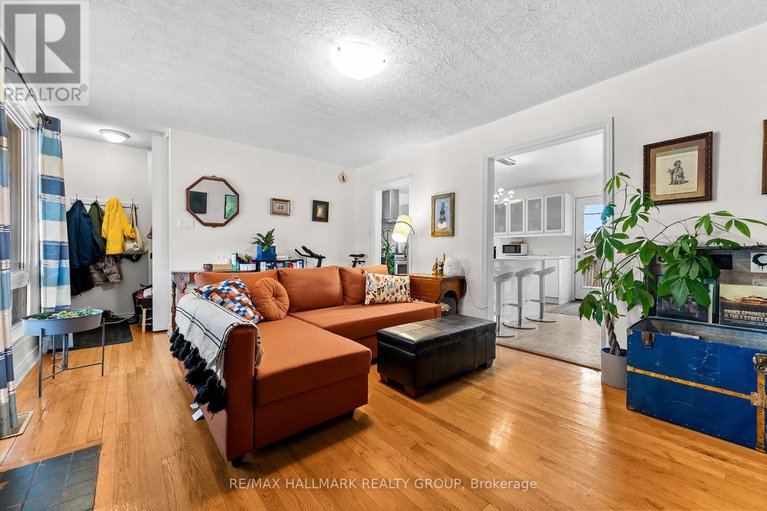 29679355/1318-avenue-q/eastway-gardensindustrial-park/ottawa/ontario/K1G0B6_6