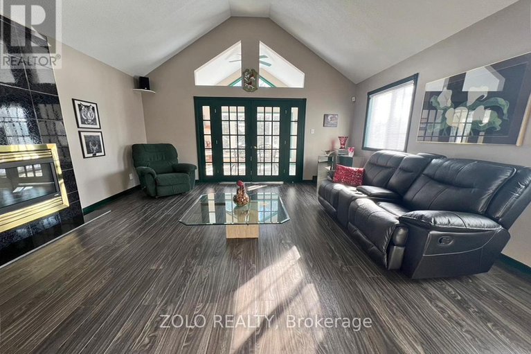 29379499/6546-clifford-avenue/south-glengarry-charlottenburgh-twp/south-glengarry/ontario/K6H7H9_26