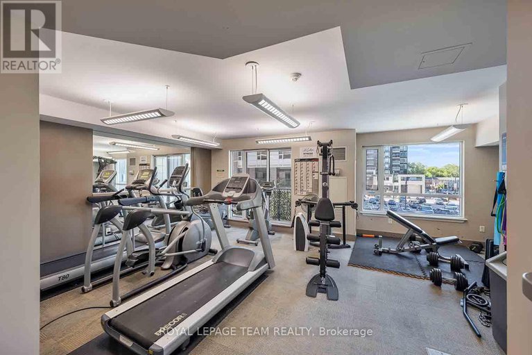 28774329/909-200-besserer-street/sandy-hill/ottawa/ontario/K1N0A7_34