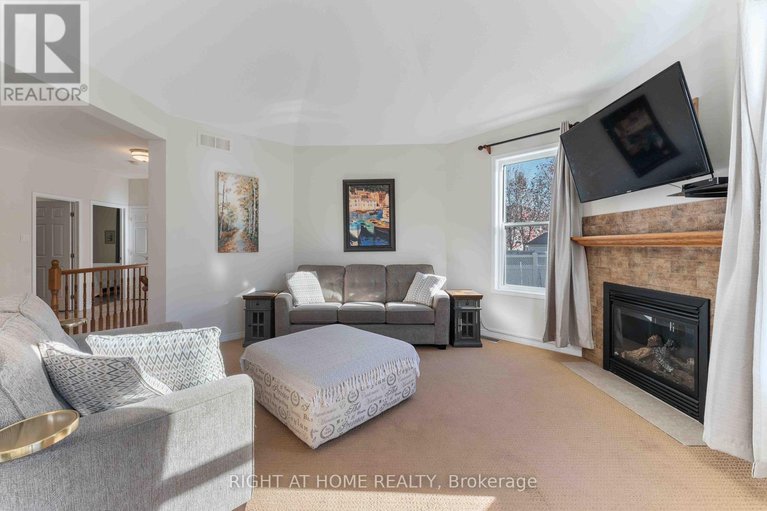 29043012/316-maxwell-bridge-road/morgans-grantsouth-march/ottawa/ontario/K2W0A5_20