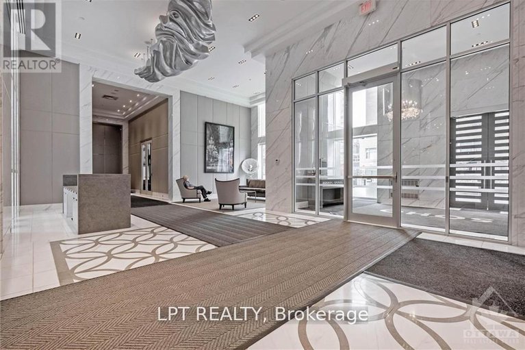 28810609/307-111-champagne-avenue-s/west-centre-town/ottawa/ontario/K1S5V3_36