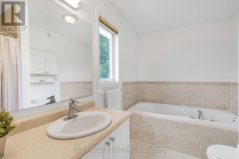 28592355/16-la-citadelle-street/embrun/russell/ontario/K0A1W0_24