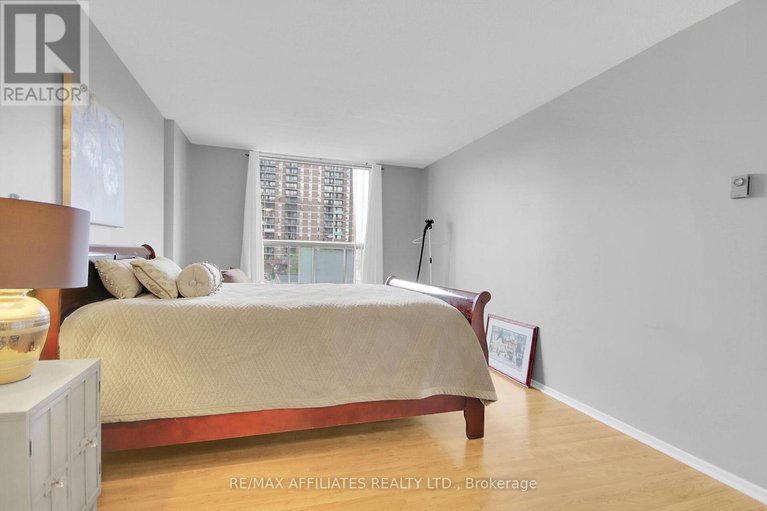28339810/u303-200-lafontaine-avenue/vanier/ottawa/ontario/K1L8K8_19