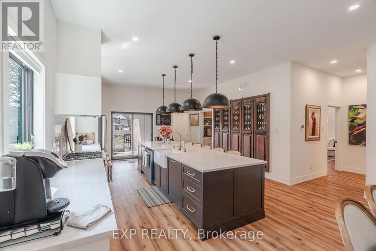 29441745/12-viewmount-drive/meadowlandscrestview/ottawa/ontario/K2G1R5_28