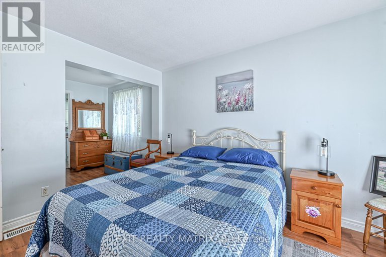 28940721/7719-lawrence-street/vernon/ottawa/ontario/K0A3J0_14