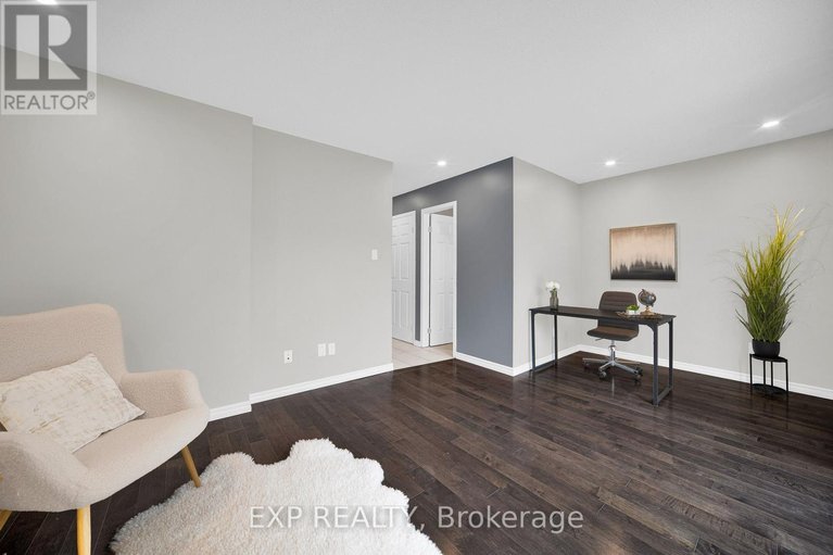 29679088/143-arcola-private/overbrookcastle-heights/ottawa/ontario/K1K4W9_4