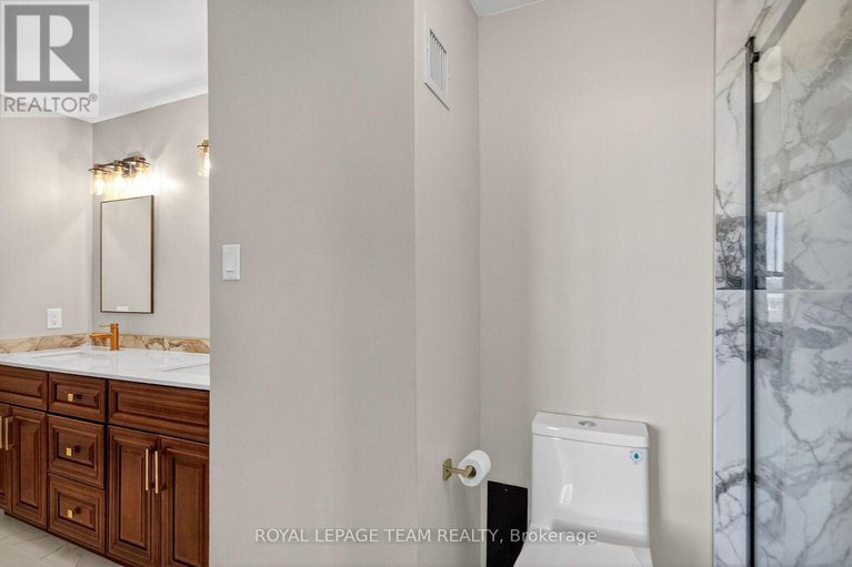 28946102/25092510-515-st-laurent-boulevard/viscount-alexander-park/ottawa/ontario/K1K3X5_22