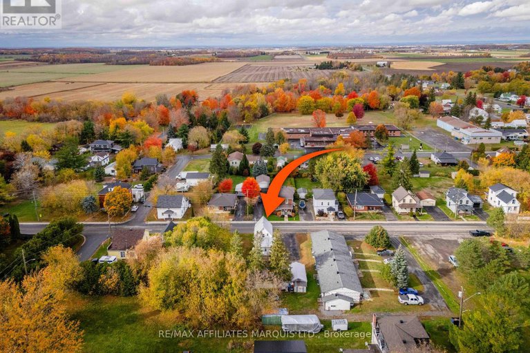 29024844/18-mechanic-street-w/maxville/north-glengarry/ontario/K0C1T0_44