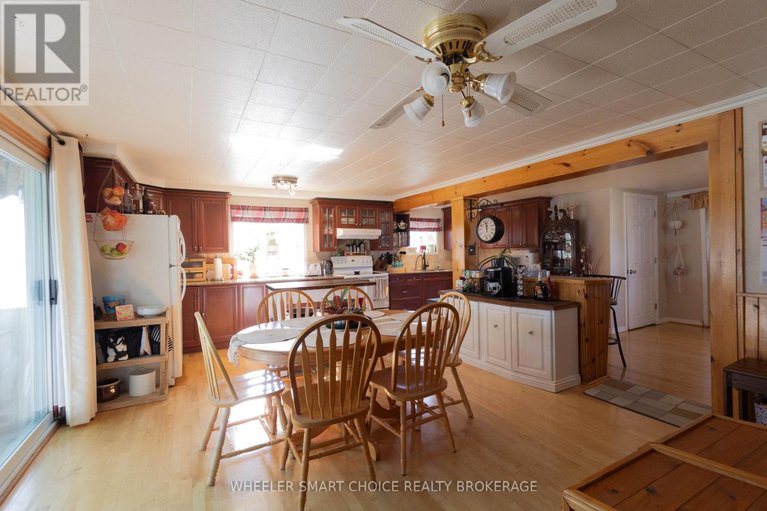 29039799/40-st-laurent-avenue/long-sault/south-stormont/ontario/K0C1P0_14