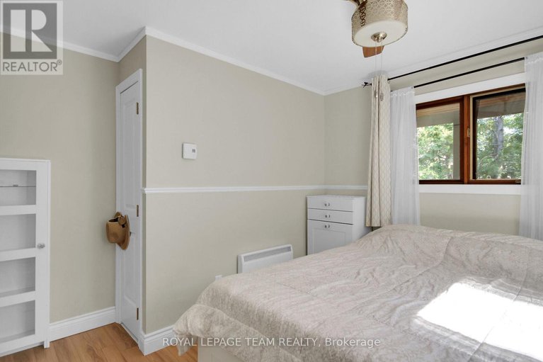 28639528/1303-hilly-lane-s/north-grenville-twp-kemptville-east/north-grenville/ontario/K0G1J0_13