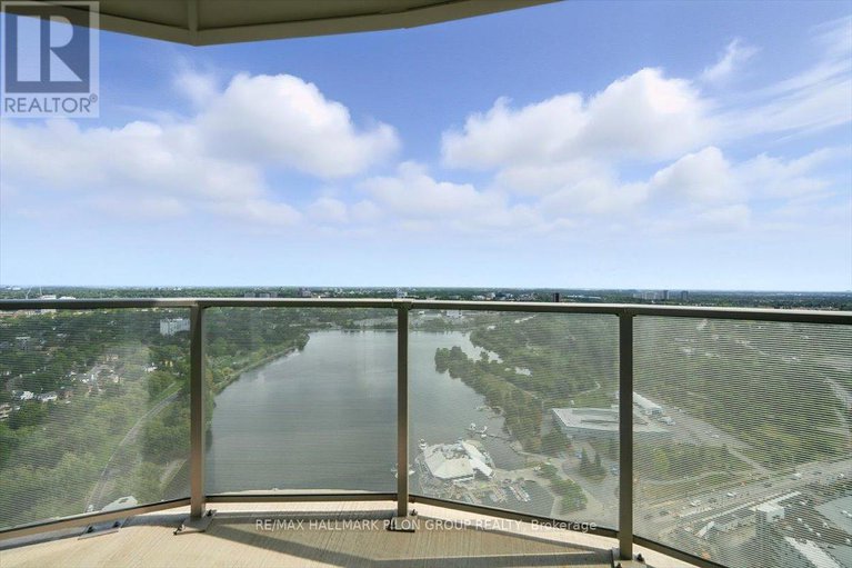 28819007/3907-805-carling-avenue/west-centre-town/ottawa/ontario/K1S5W9_9