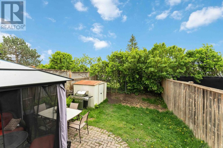 28384628/1532-duplante-avenue/fallingbrookpineridge/ottawa/ontario/K4A3Z2_26