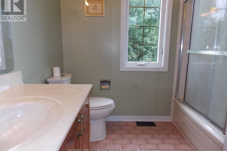 28795568/1804-robinwood-place/chapel-hill/ottawa/ontario/K1C6L4_23