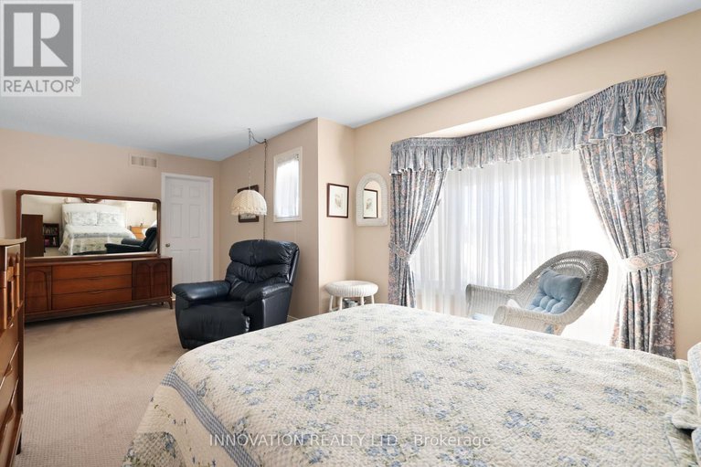 29423663/31-silver-horse-crescent/bridlewood/ottawa/ontario/K2M2J2_16