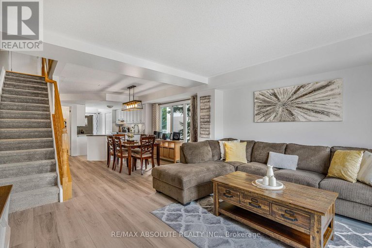 28883763/32-bonfield-private/avalon-east/ottawa/ontario/K4A5E4_17