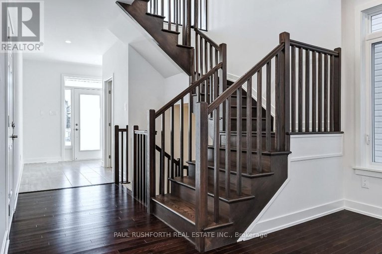 28636680/76-big-dipper-street/riverside-southgloucester-glen/ottawa/ontario/K4M0K1_2