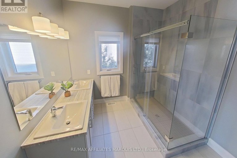 29387791/51-nancy-street/embrun/russell/ontario/K0A1W0_14