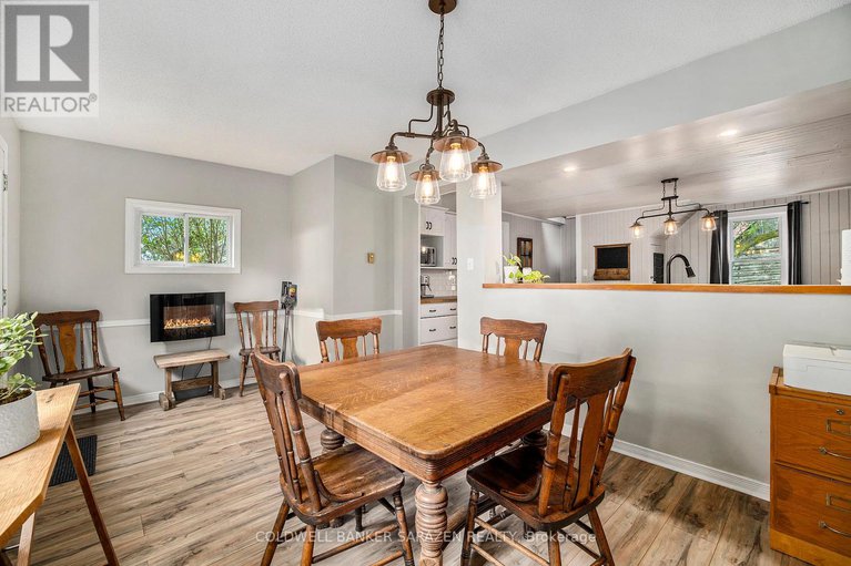 28582793/2030-burnstown-road/mcnabbraeside-twps/mcnabbraeside/ontario/K7V3Z4_8