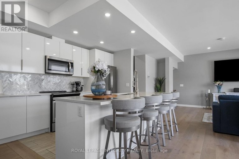 29648108/2722-draper-avenue/redwood-park/ottawa/ontario/K2H0C4_19