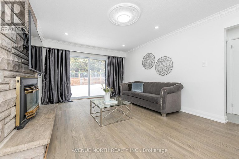 29440348/2007-tawney-road/hawthorne-meadows/ottawa/ontario/K1G1B5_17