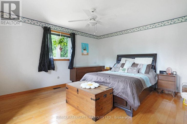 28523953/21895-seguin-mill-street/north-glengarry-lochiel-twp/north-glengarry/ontario/K0B1H0_19