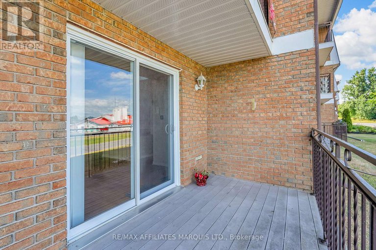 28769103/109-220-kenyon-street-w/alexandria/north-glengarry/ontario/K0C1A0_25