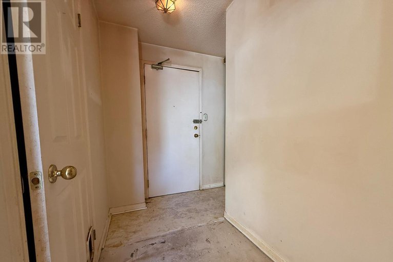 28744464/202-1490-heron-road/heron-gate/ottawa/ontario/K1V6A5_8