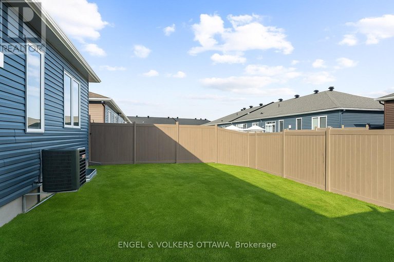28643710/808-companion-crescent/mahogany-community/ottawa/ontario/K4M0X1_43