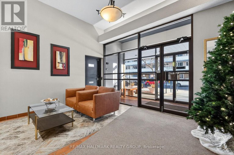 29161047/705-141-somerset-street-w/ottawa-centregolden-triangle/ottawa/ontario/K2P2H1_3