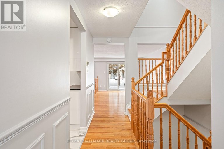 29537111/14-wrenwood-crescent/centrepointe/ottawa/ontario/K2G5V3_4